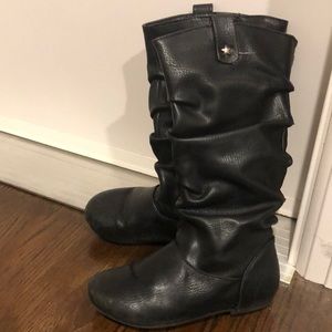 Size 11 faux leather girls black boots